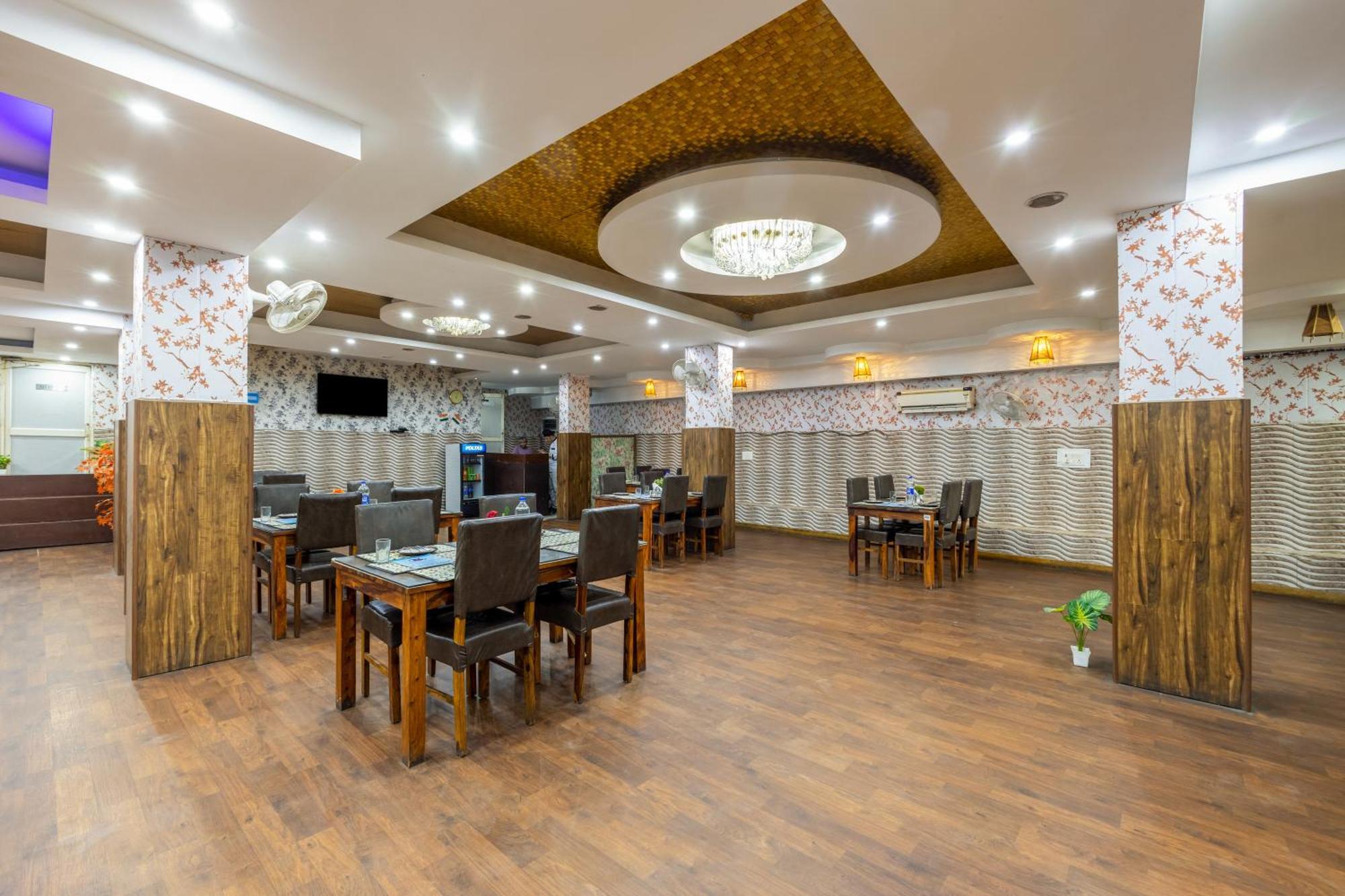 Kabul Hotel By Nexhub Palace - Medanta Gurgaon Eksteriør billede