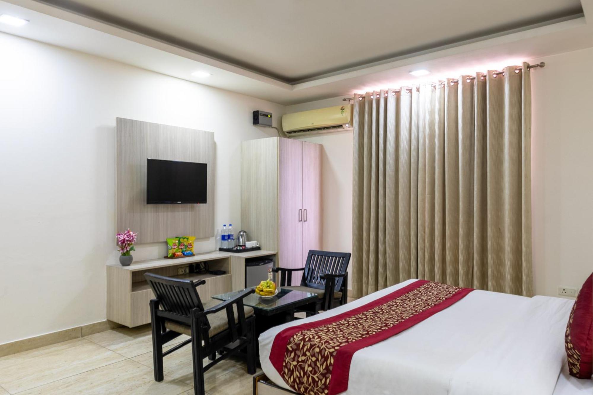 Kabul Hotel By Nexhub Palace - Medanta Gurgaon Eksteriør billede